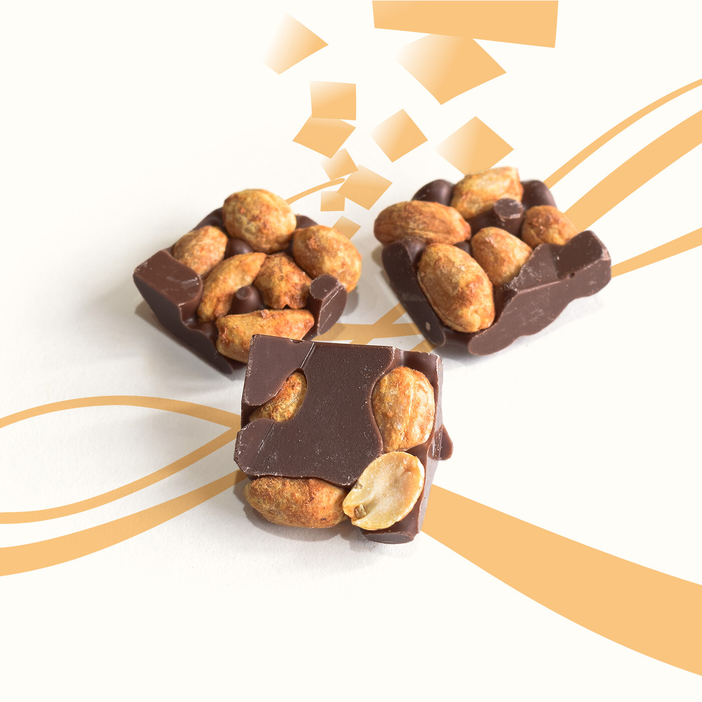 Mignardises chocolat au lait, cacahuètes et éclats de caramel au beurre salé