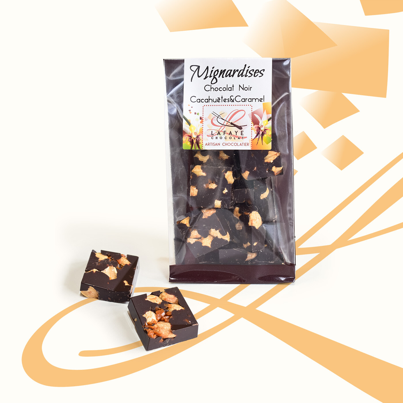 Mignardises chocolat noir, cacahuètes et éclats de caramel au beurre salé