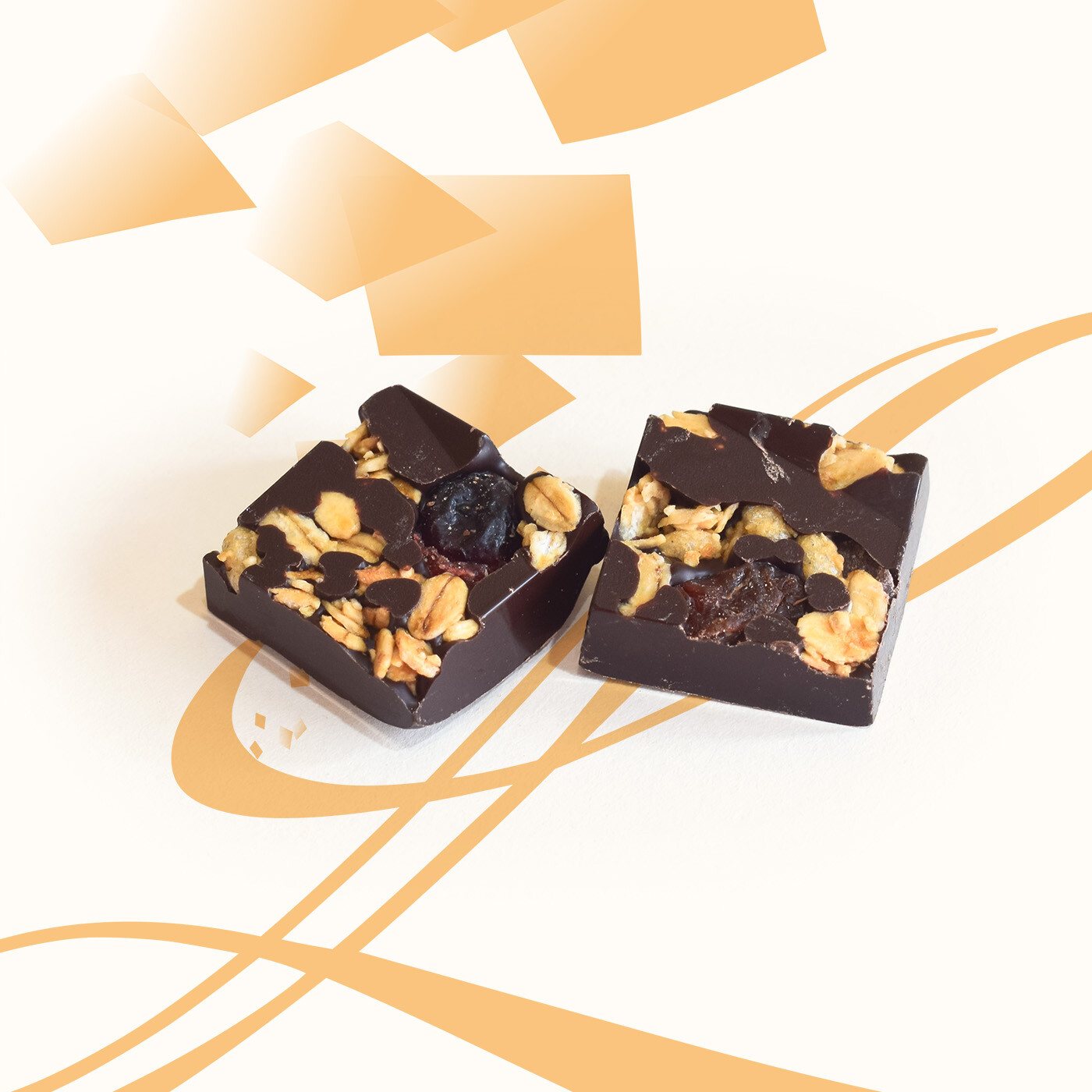 mignardises chocolat noir et mélange granola